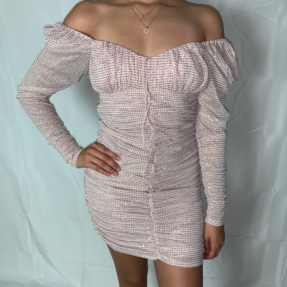 Dress - Picture 3 of 4
